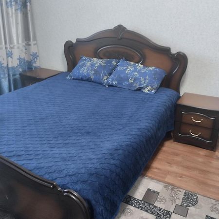 Flat Lägenhet Taraz Exteriör bild
